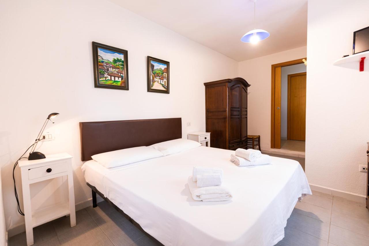 Theo'S Rooms Olbia Dış mekan fotoğraf