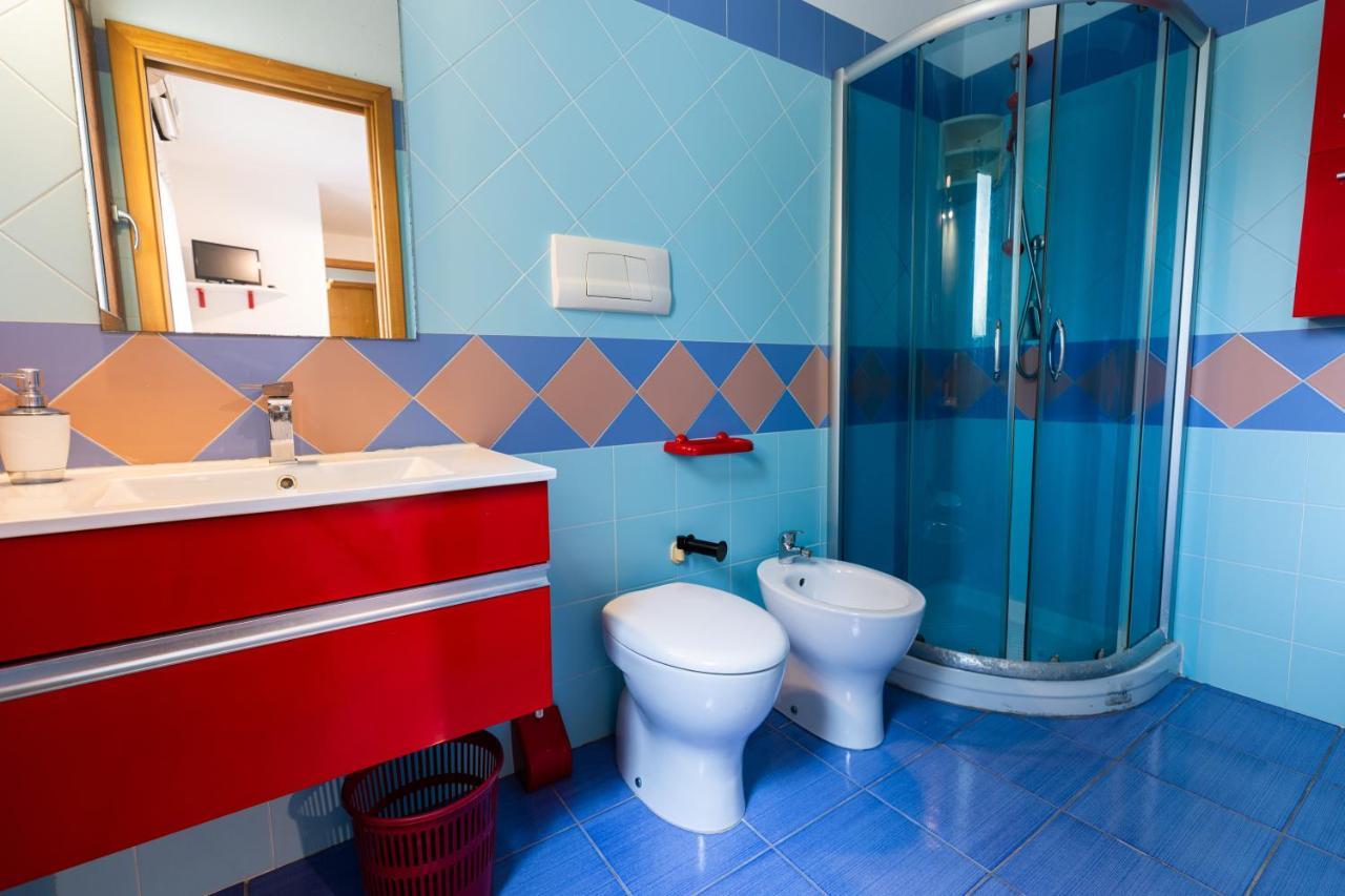 Theo'S Rooms Olbia Dış mekan fotoğraf