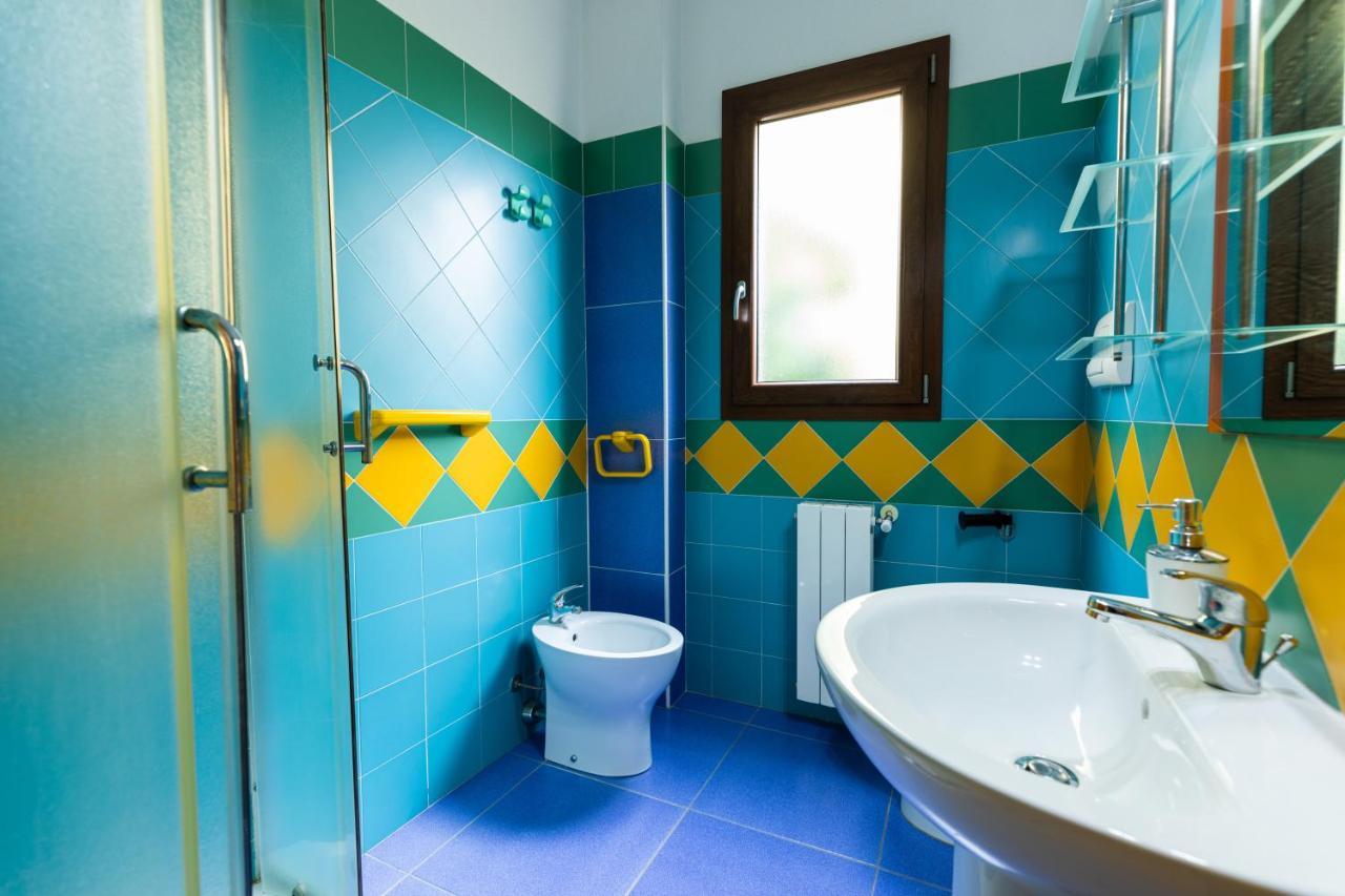 Theo'S Rooms Olbia Dış mekan fotoğraf